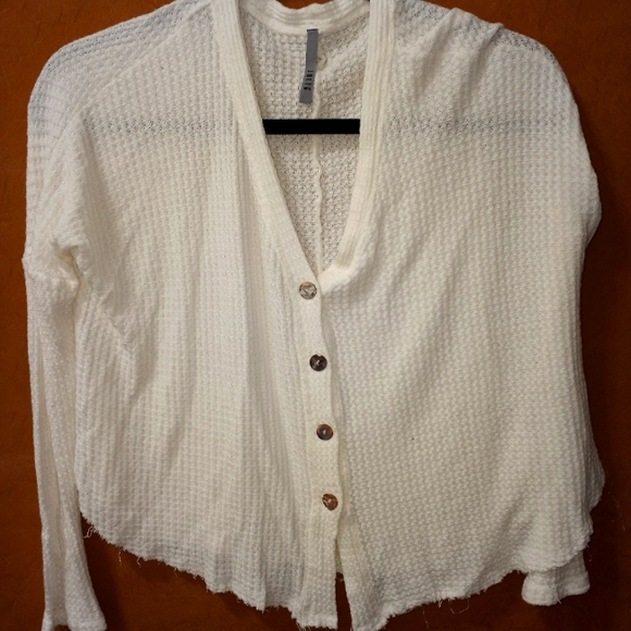 Jolie Tops - Jolie Sweeter Womans Size M White